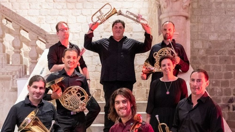 Harmonious Fusion of Tango: DSO's Brass & Percussion Septet Joins Forces with Cellist Vid Veljak in 'Tango the Night'
