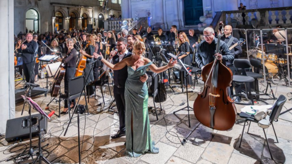 Disney’s Musical Magic: A Perfect Night Out for Digital Nomads in Dubrovnik